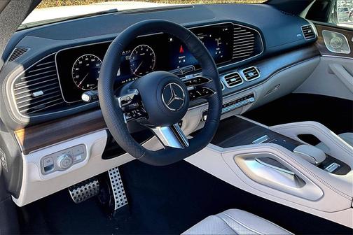 2026 Mercedes-Benz GLS 580 4MATIC