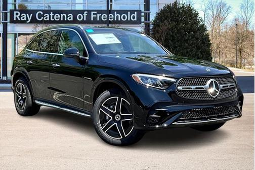 2025 Mercedes-Benz GLC 300 4MATIC