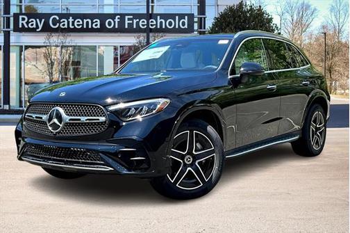 2025 Mercedes-Benz GLC 300 4MATIC