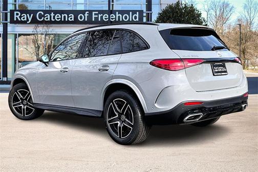 2026 Mercedes-Benz GLC 300 4MATIC