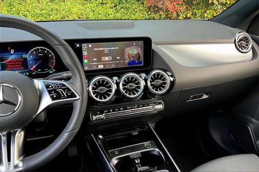 2025 Mercedes-Benz GLA 250 4MATIC