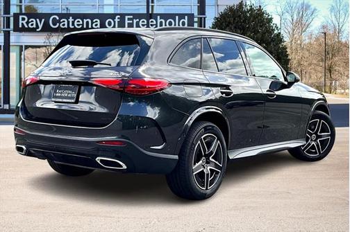 2025 Mercedes-Benz GLC 300 4MATIC
