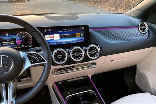 2026 Mercedes-Benz GLA 250 4MATIC