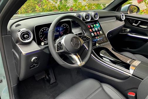 2026 Mercedes-Benz GLC 300 4MATIC