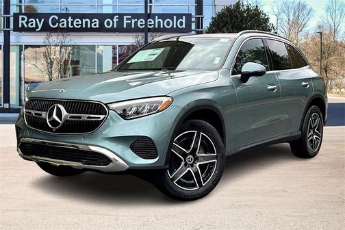 2026 Mercedes-Benz GLC 300 4MATIC