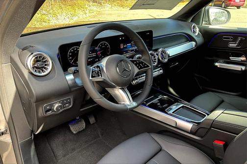 2026 Mercedes-Benz GLB 250 4MATIC