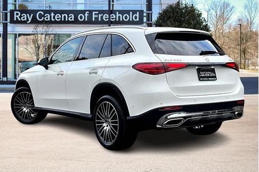 2025 Mercedes-Benz GLC 300 4MATIC