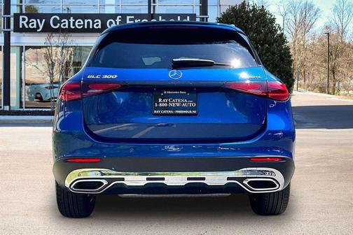 Starling Blue Metallic 2026 Mercedes-Benz GLC 300 4MATIC