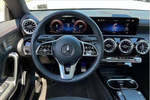 2023 Mercedes-Benz CLA 250 4MATIC