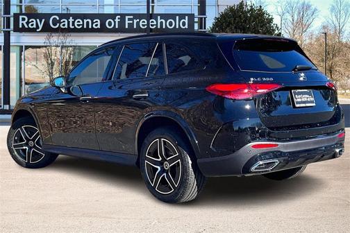 2026 Mercedes-Benz GLC 300 4MATIC