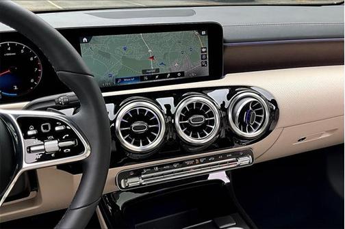 2023 Mercedes-Benz CLA 250 4MATIC