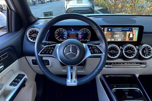 2025 Mercedes-Benz GLB 250 4MATIC
