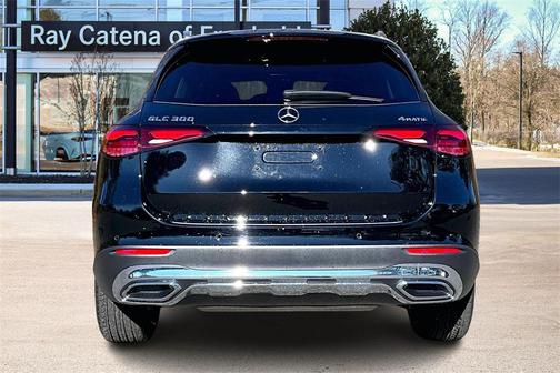 2025 Mercedes-Benz GLC 300 4MATIC