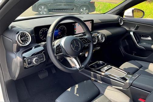 2025 Mercedes-Benz CLA 250 4MATIC