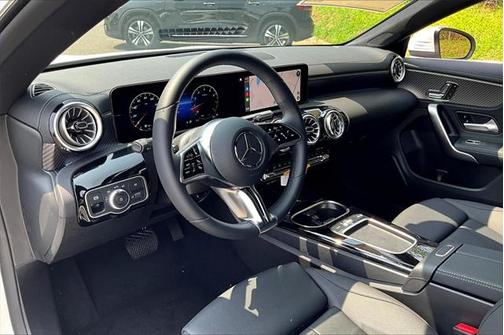 2025 Mercedes-Benz CLA 250 4MATIC