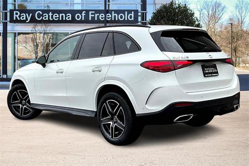 2026 Mercedes-Benz GLC 300 4MATIC