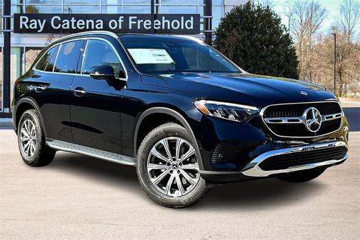 2026 Mercedes-Benz GLC 300 4MATIC