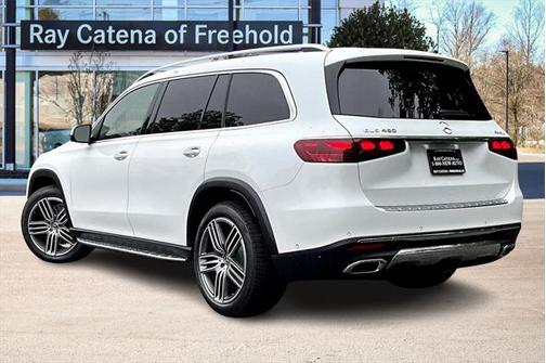 2025 Mercedes-Benz GLS 450 4MATIC