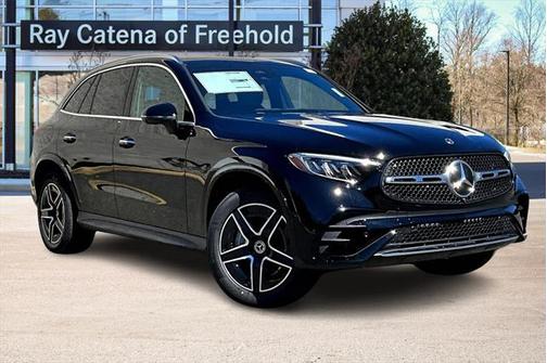 2025 Mercedes-Benz GLC 300 4MATIC
