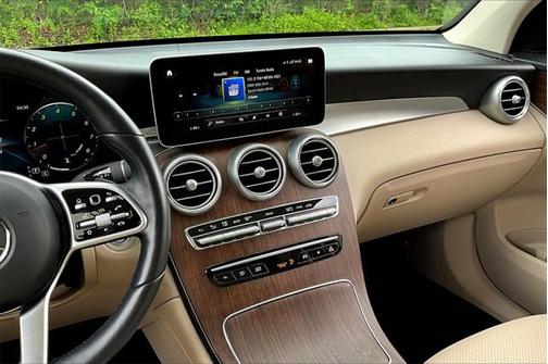 2022 Mercedes-Benz GLC 300 4MATIC
