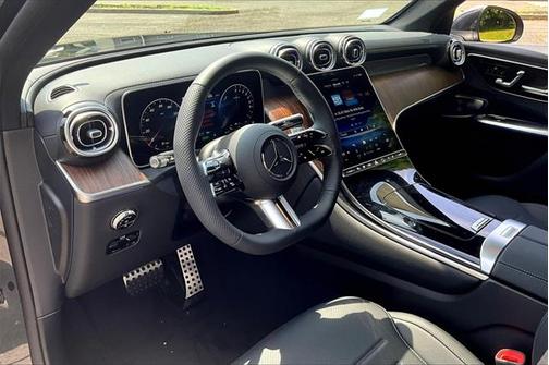 2025 Mercedes-Benz GLC 350e Base