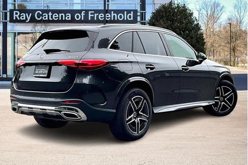 2025 Mercedes-Benz GLC 300 4MATIC