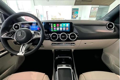 2025 Mercedes-Benz GLA 250 4MATIC