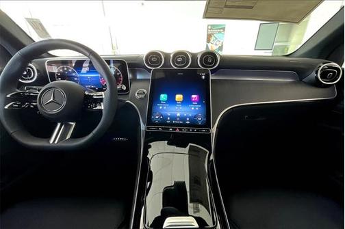 2025 Mercedes-Benz GLC 300 4MATIC