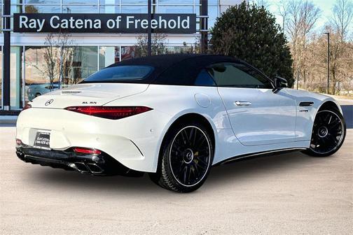 2022 Mercedes-Benz AMG SL 55 Base