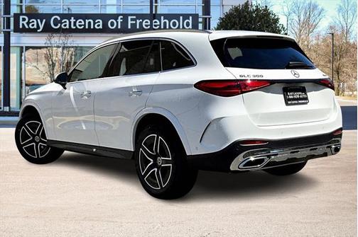 2025 Mercedes-Benz GLC 300 4MATIC