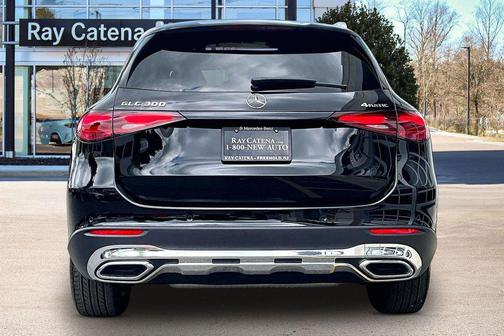 Black 2024 Mercedes-Benz GLC 300 4MATIC