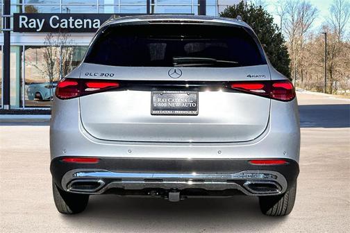 2026 Mercedes-Benz GLC 300 4MATIC