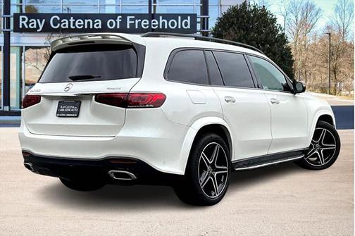 2022 Mercedes-Benz GLS 450 4MATIC