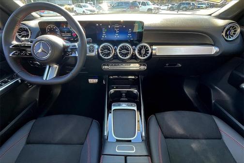 2026 Mercedes-Benz GLB 250 4MATIC