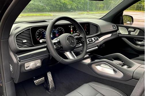 2025 Mercedes-Benz GLS 580 4MATIC