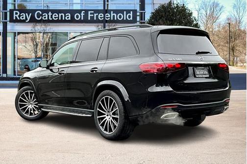 2025 Mercedes-Benz GLS 580 4MATIC
