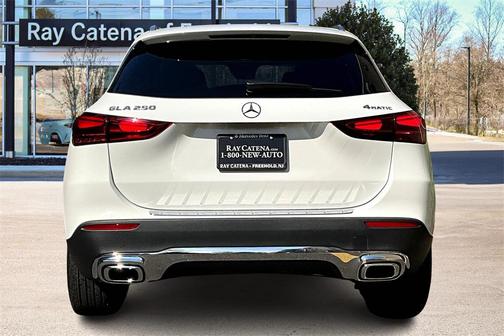 2025 Mercedes-Benz GLA 250 4MATIC