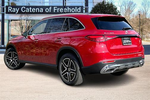 2026 Mercedes-Benz GLC 300 4MATIC