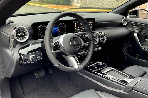 2025 Mercedes-Benz CLA 250 4MATIC