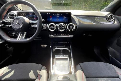 2026 Mercedes-Benz GLA 250 4MATIC