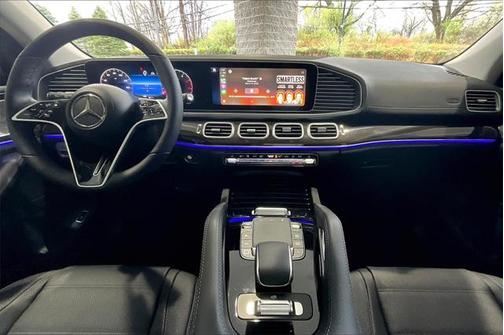 2025 Mercedes-Benz GLS 450 4MATIC