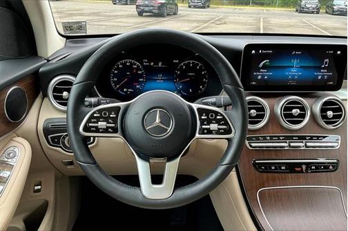 2022 Mercedes-Benz GLC 300 4MATIC