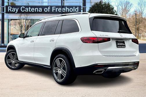 2026 Mercedes-Benz GLS 450 4MATIC