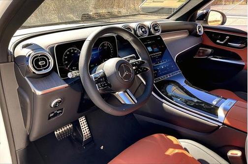 2025 Mercedes-Benz GLC 350e Base