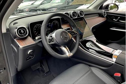 2025 Mercedes-Benz GLC 350e Base