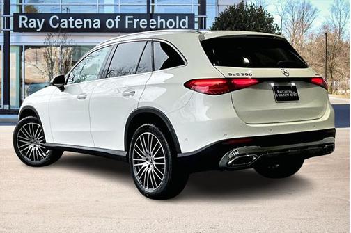2025 Mercedes-Benz GLC 300 4MATIC