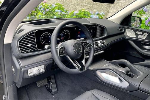 Obsidian 2026 Mercedes-Benz GLE 450 4MATIC