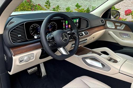 2026 Mercedes-Benz GLS 450 4MATIC