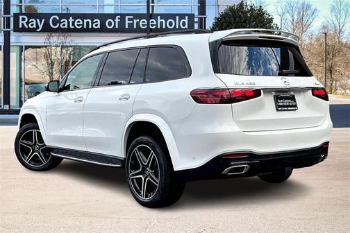 2026 Mercedes-Benz GLS 450 4MATIC