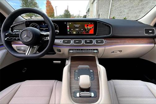 2026 Mercedes-Benz GLS 450 4MATIC
